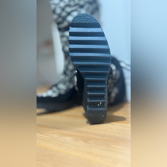 Coach wedges - Picture 3 of 4